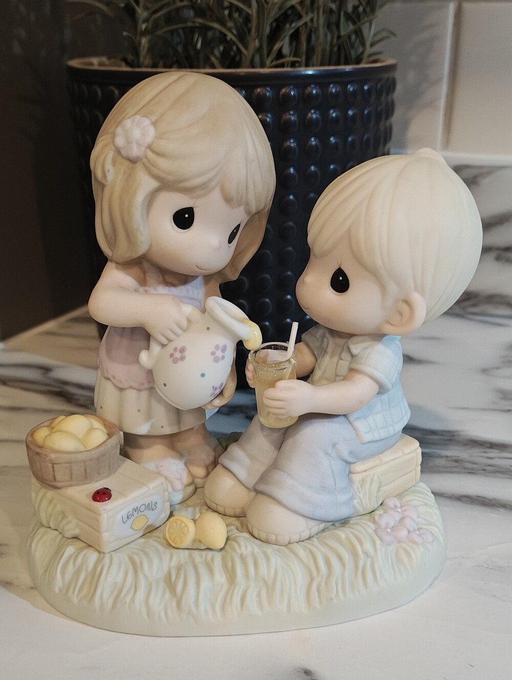 Precious Moments Life Is Sweeter With You Figurine 710033 Enesco Rare Lemonade